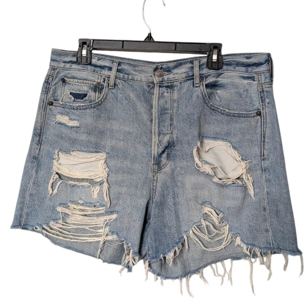 American Eagle 90s Boyfriend Shorts Ripped‎ Thrashed Distressed Denim Womens 14